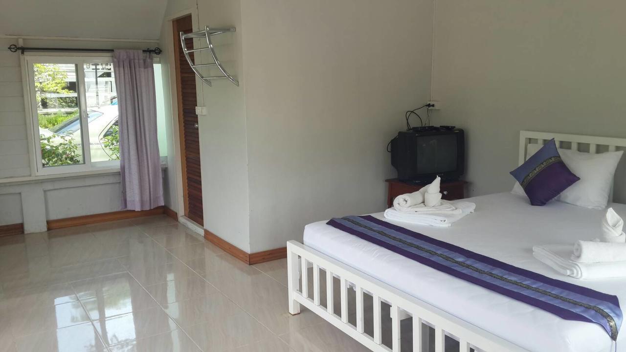 รตะธารา รีสอร์ท Ratathara Resort Bang Pakong Eksteriør bilde